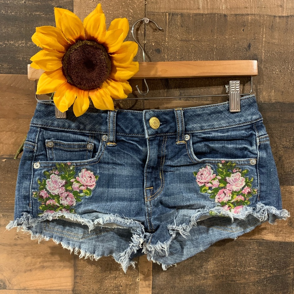 AE Jean Shortie